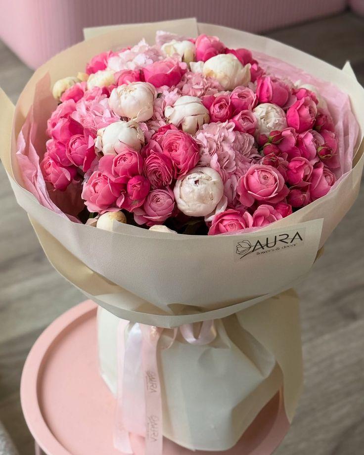 FieldVistaAtlas workshop space where corporate flower arrangements are designed and prepared for business delivery